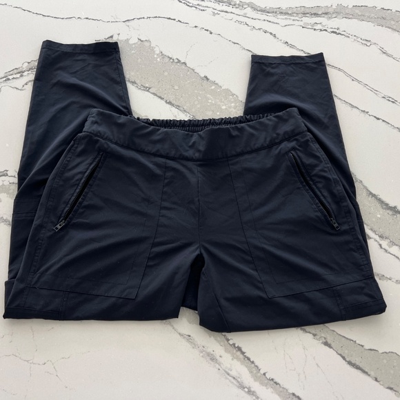 ATHLETA Women's Chelsea Lightweight Cargo Pant  - Sz 12P - Picture 3 of 12